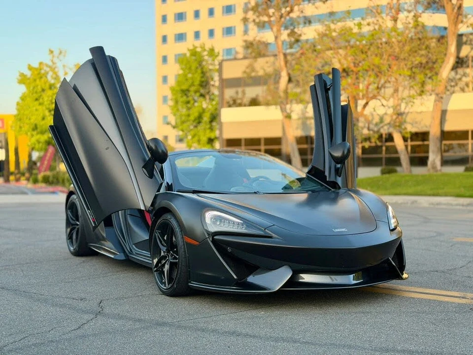 2018 McLaren 570S Spider - Image 7 of 21