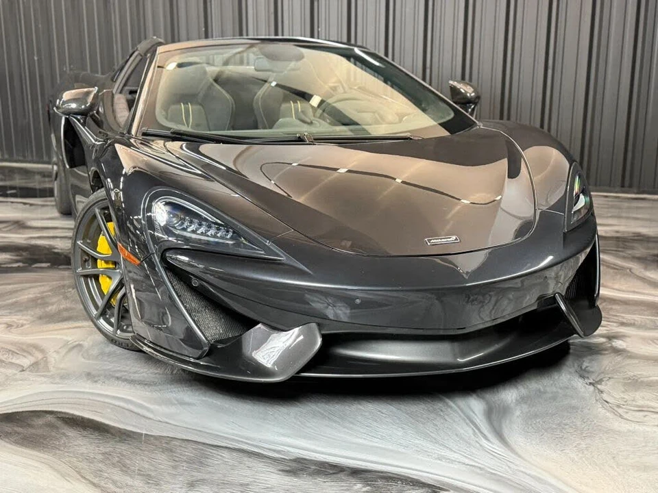 2018 McLaren 570S Spider - Image 9 of 26