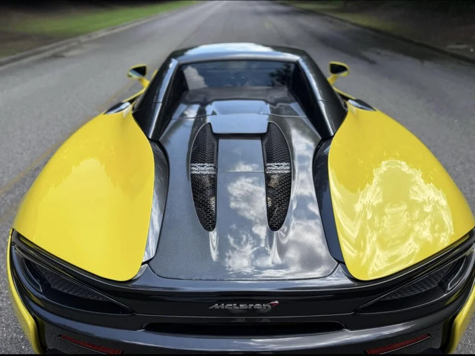 2018 McLaren 570S Spider - Image 10 of 18