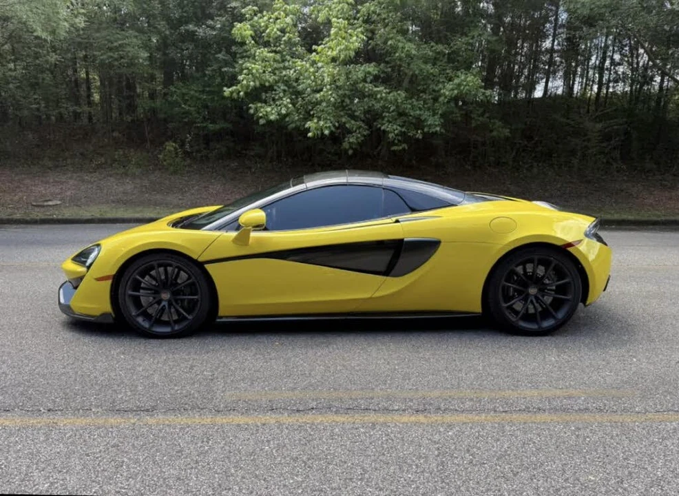 2018 McLaren 570S Spider - Image 9 of 18