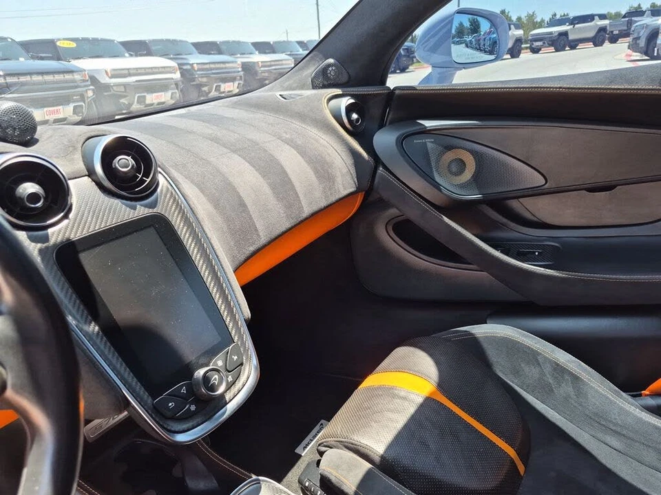 2018 McLaren 570S - Image 25 of 30