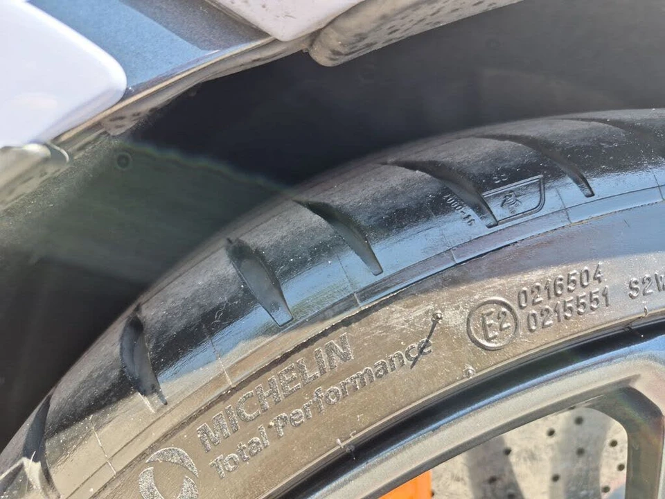 2018 McLaren 570S - Image 17 of 30