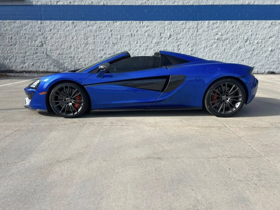 2018 McLaren 570S Spider - Image 2 of 6