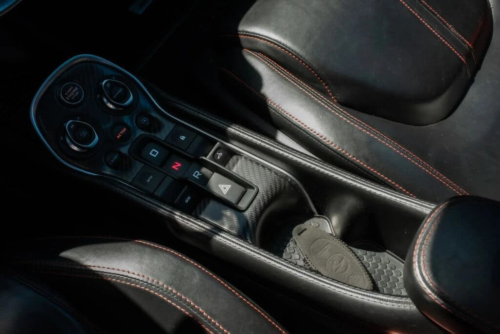 2018 McLaren 570S Spider - Image 12 of 31