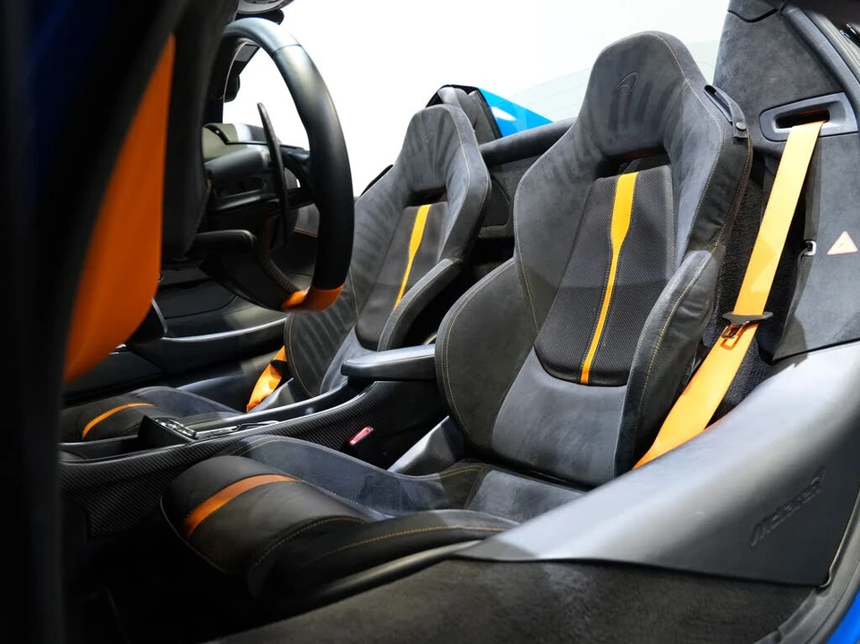 2018 McLaren 570S Spider - Image 27 of 31