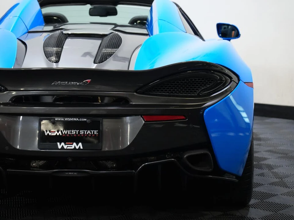 2018 McLaren 570S Spider - Image 17 of 31