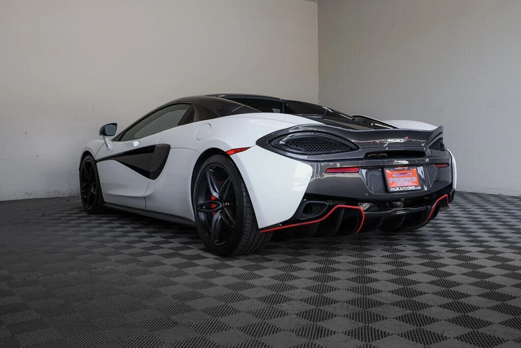 2018 McLaren 570S Spider - Image 21 of 31