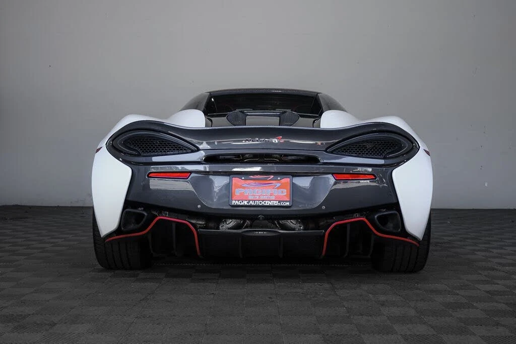 2018 McLaren 570S Spider - Image 19 of 31