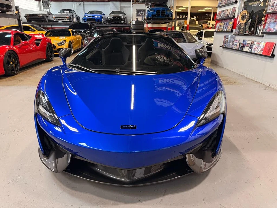 2018 McLaren 570S Spider - Image 2 of 31