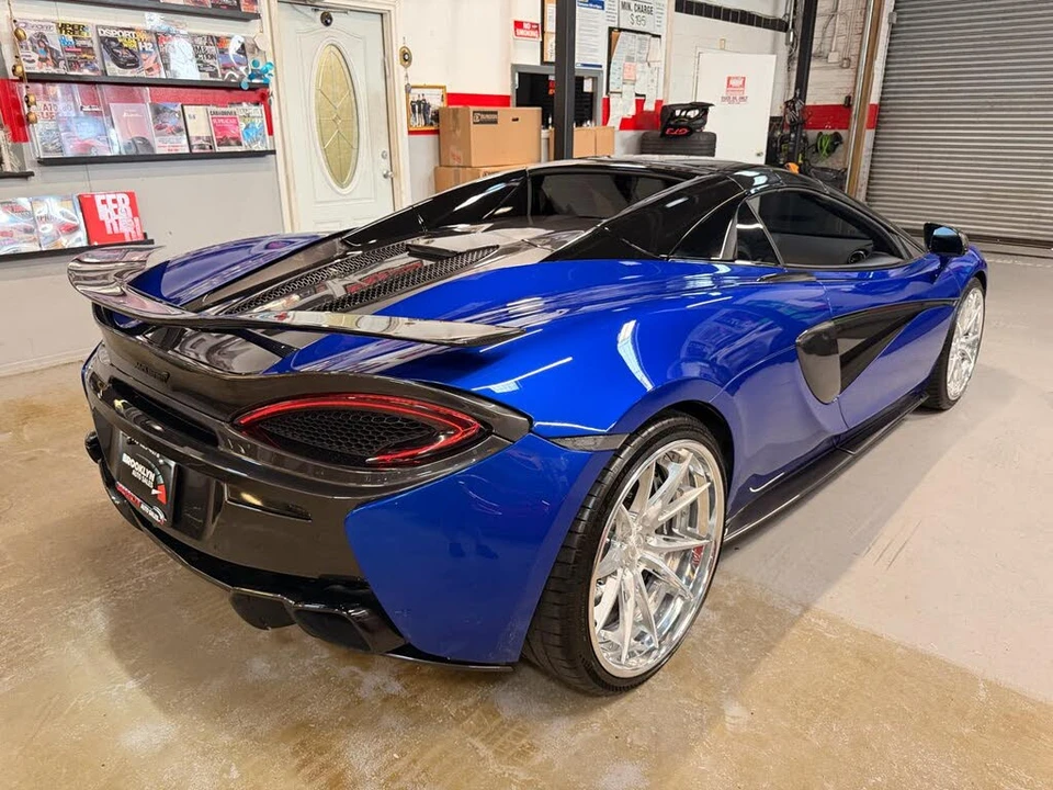 2018 McLaren 570S Spider - Image 29 of 31