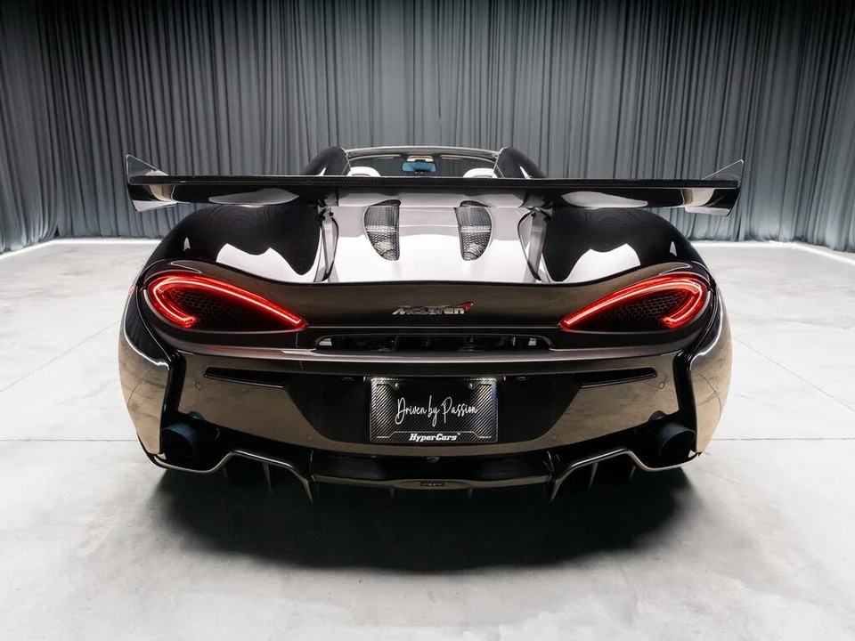 2018 McLaren 570S Spider - Image 14 of 31