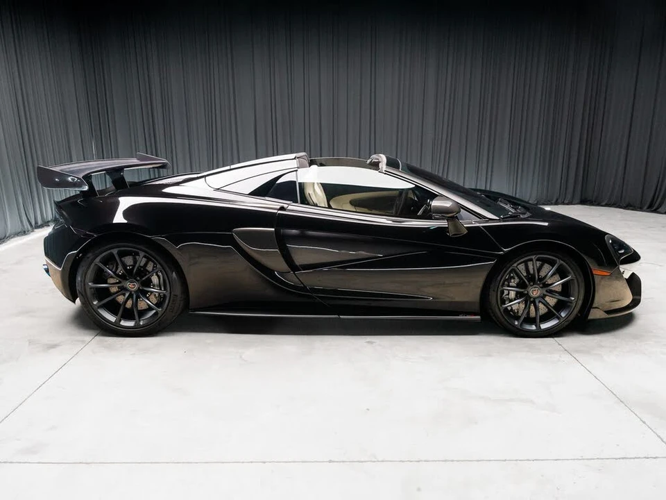 2018 McLaren 570S Spider - Image 16 of 31