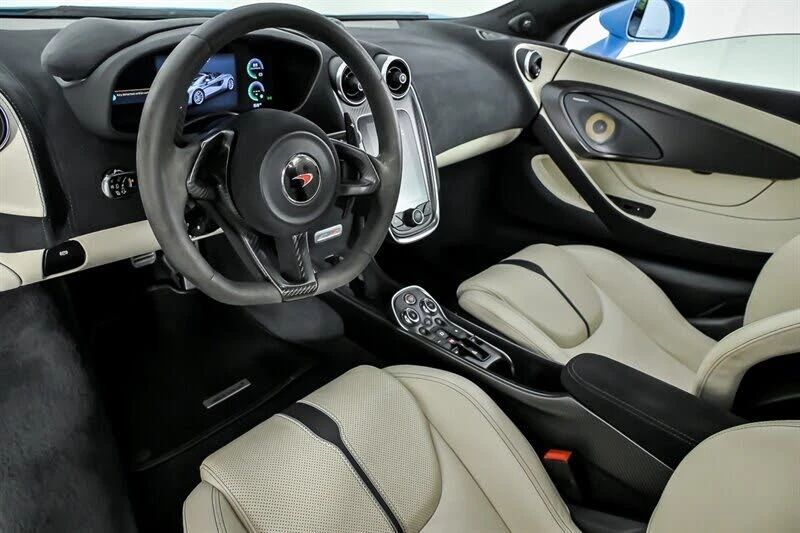 2018 McLaren 570S Spider - Image 24 of 31