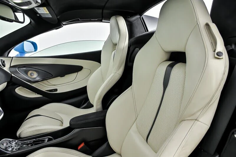 2018 McLaren 570S Spider - Image 26 of 31