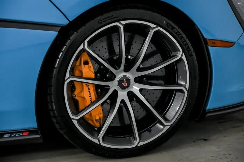 2018 McLaren 570S Spider - Image 15 of 31