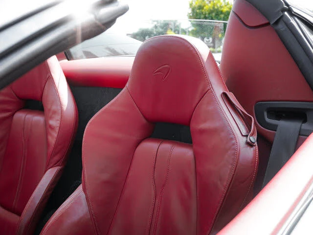 2018 McLaren 570S Spider - Image 27 of 31