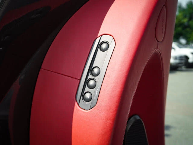 2018 McLaren 570S Spider - Image 15 of 31
