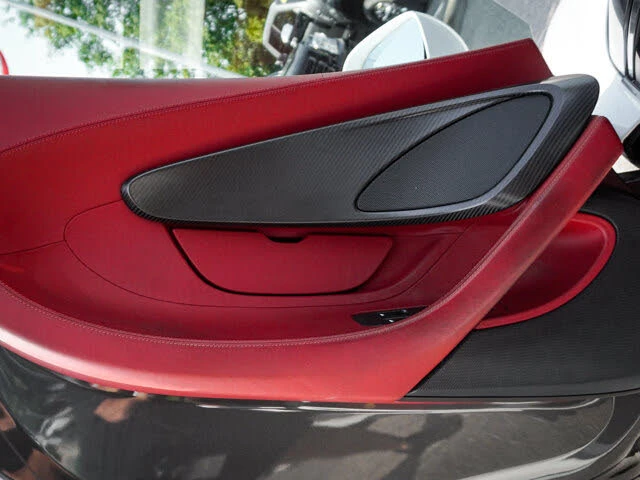 2018 McLaren 570S Spider - Image 14 of 31