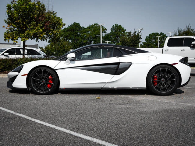 2018 McLaren 570S Spider - Image 8 of 31