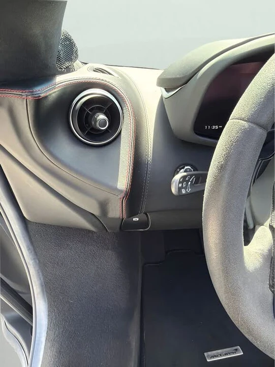 2018 McLaren 570S Spider - Image 14 of 15