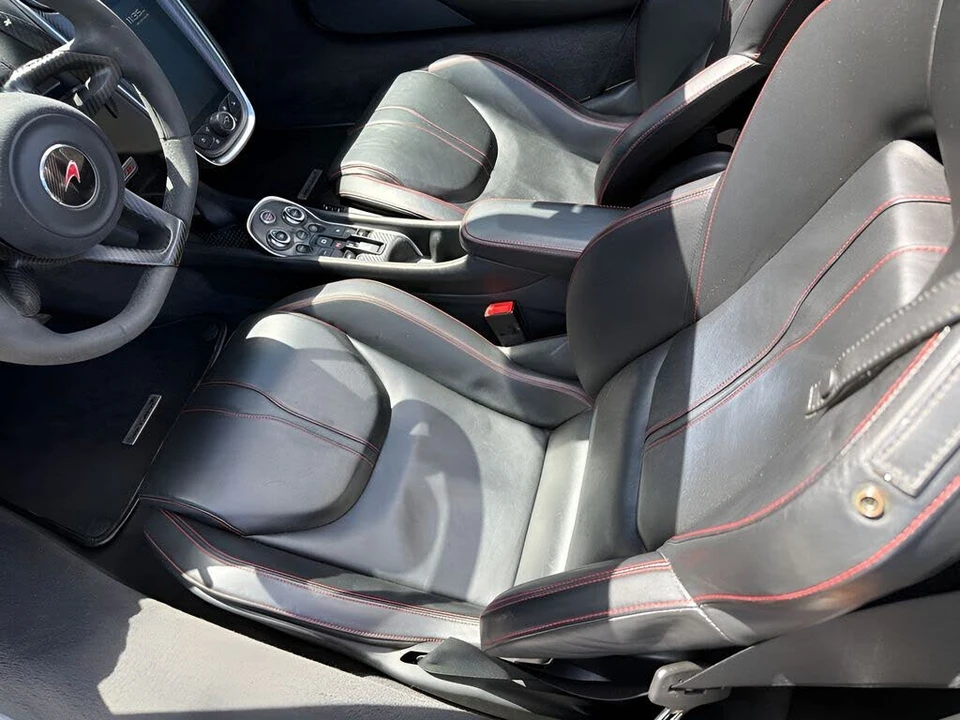 2018 McLaren 570S Spider - Image 10 of 15