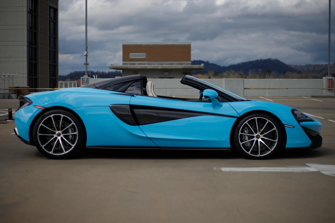 2018 McLaren 570S Spider - Image 3 of 31