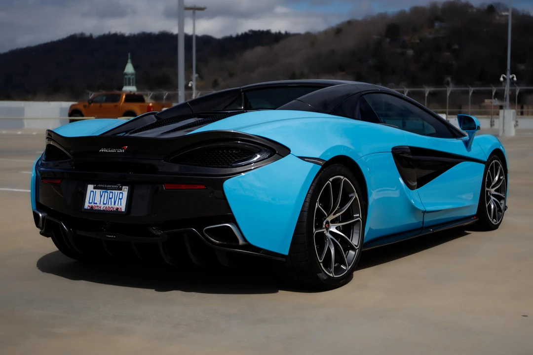 2018 McLaren 570S Spider - Image 5 of 31