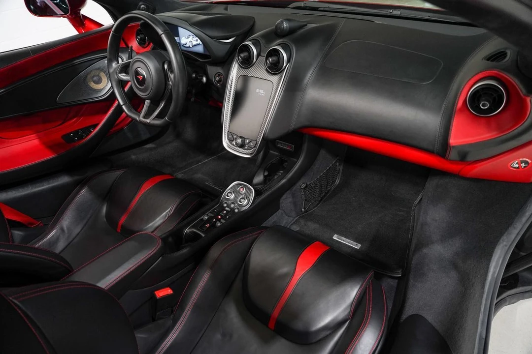 2018 McLaren 570S Spider - Image 17 of 21