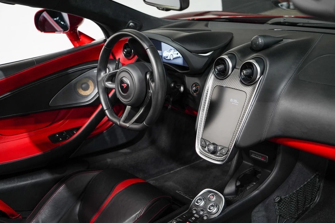 2018 McLaren 570S Spider - Image 18 of 21
