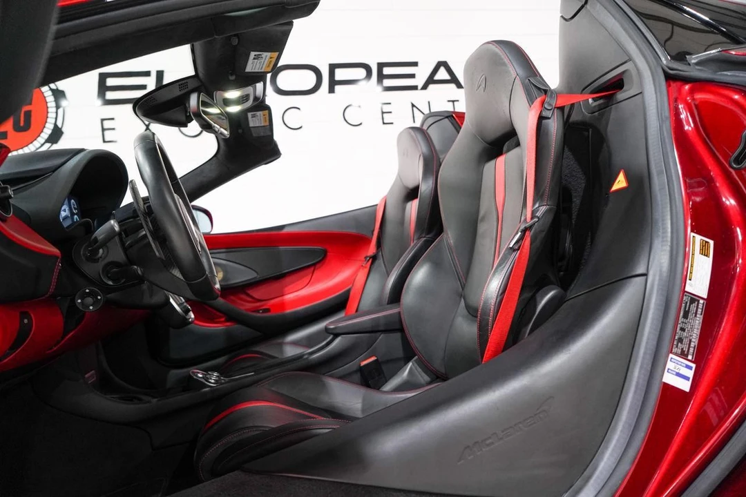 2018 McLaren 570S Spider - Image 10 of 21