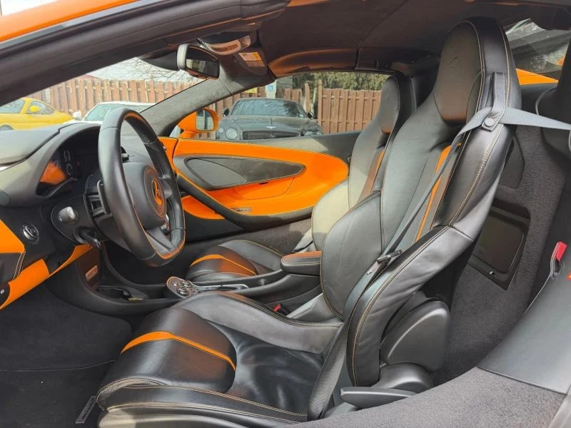 2018 McLaren 570S Spider - Image 10 of 12