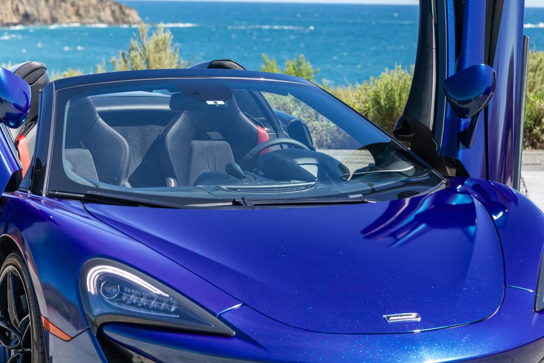 2018 McLaren 570S Spider - Image 22 of 31