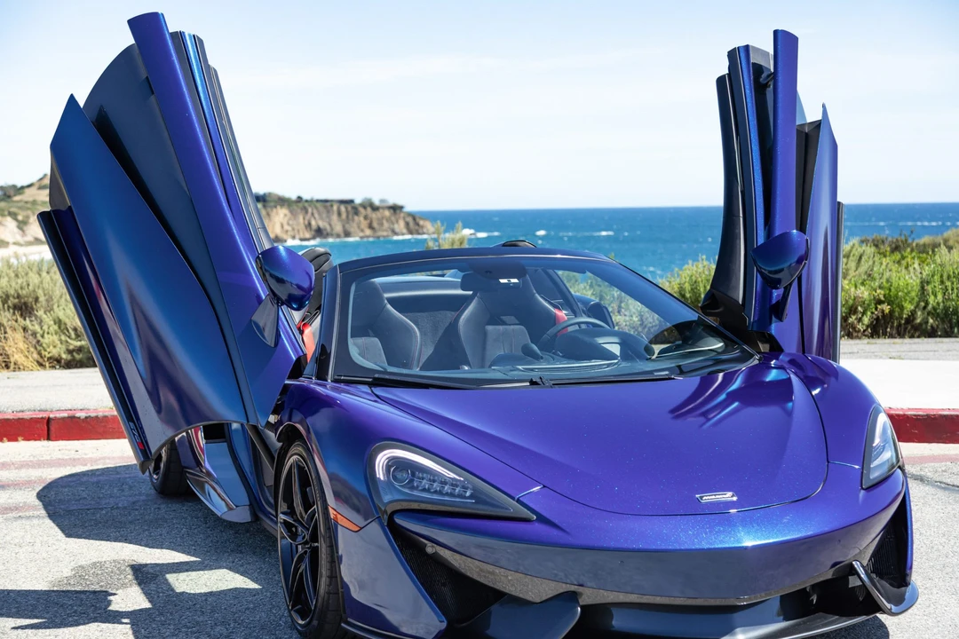 2018 McLaren 570S Spider - Image 18 of 31