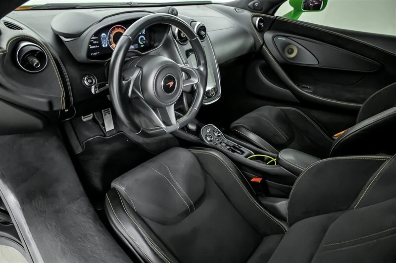 2018 McLaren 570S Spider - Image 20 of 21