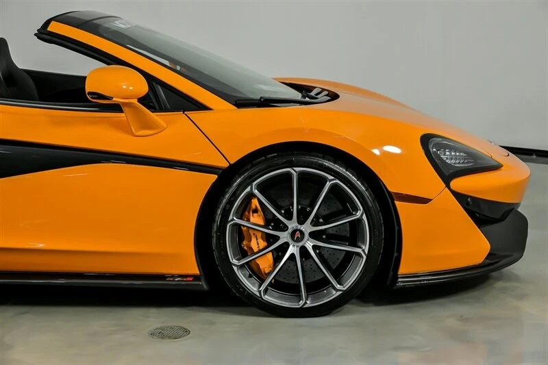 2018 McLaren 570S Spider - Image 15 of 21