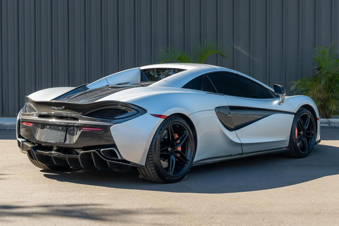 2018 McLaren 570S Spider - Image 4 of 31