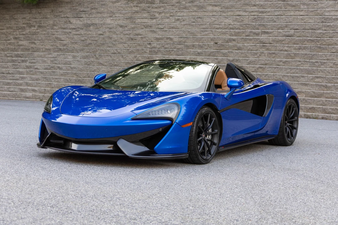 2018 McLaren 570S Spider - Image 14 of 31