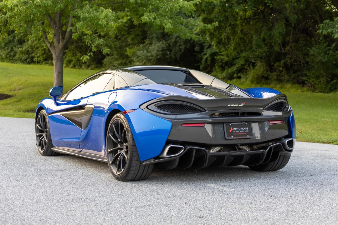 2018 McLaren 570S Spider - Image 10 of 31