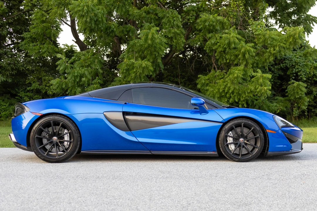 2018 McLaren 570S Spider - Image 3 of 31