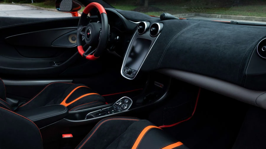 2018 McLaren 570S Spider - Image 5 of 31