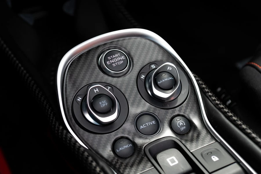 2018 McLaren 570S Spider - Image 29 of 31