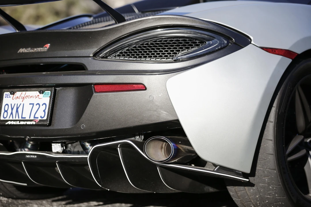 2018 McLaren 570S Spider - Image 22 of 31
