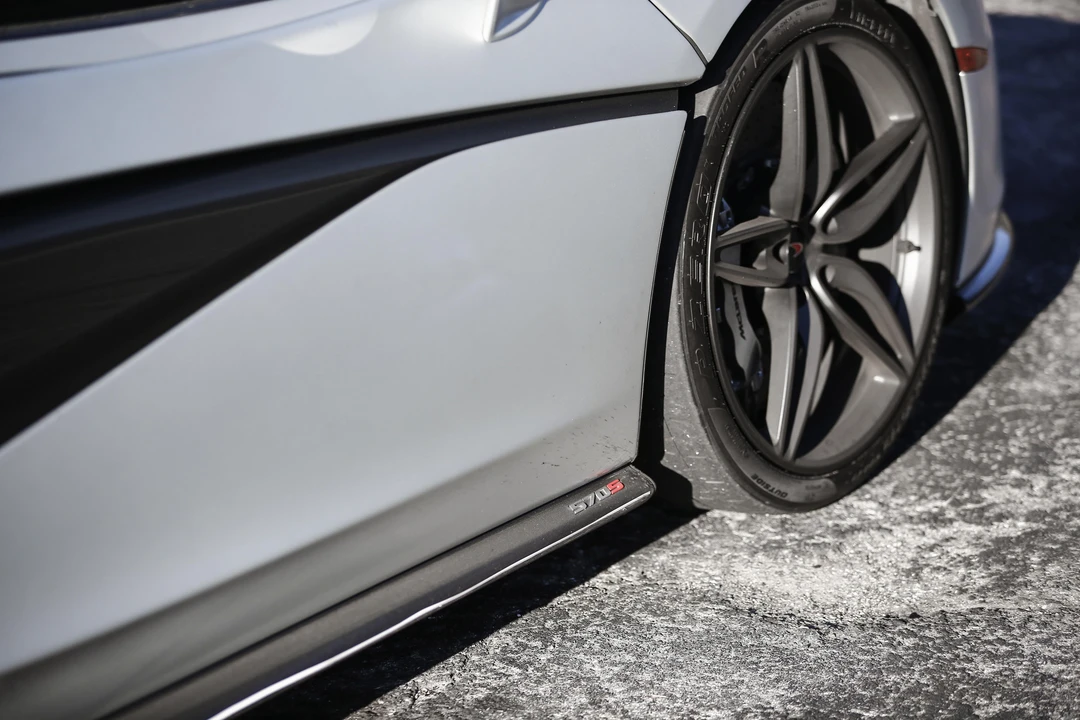 2018 McLaren 570S Spider - Image 30 of 31