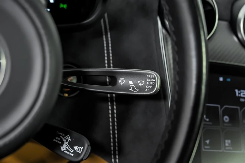 2018 McLaren 570S Spider - Image 26 of 31