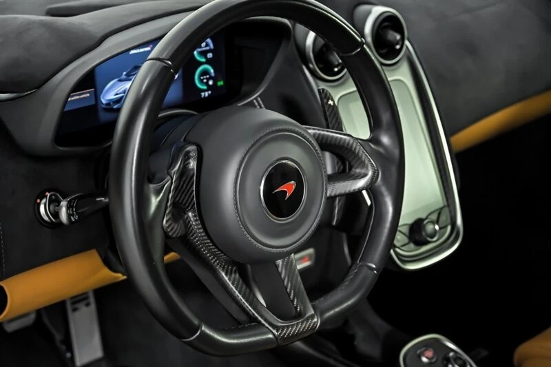 2018 McLaren 570S Spider - Image 19 of 31