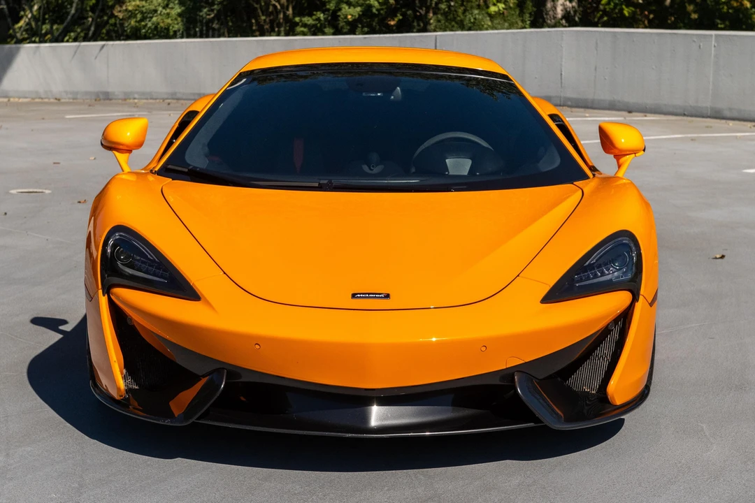 2018 McLaren 570S Spider - Image 12 of 31