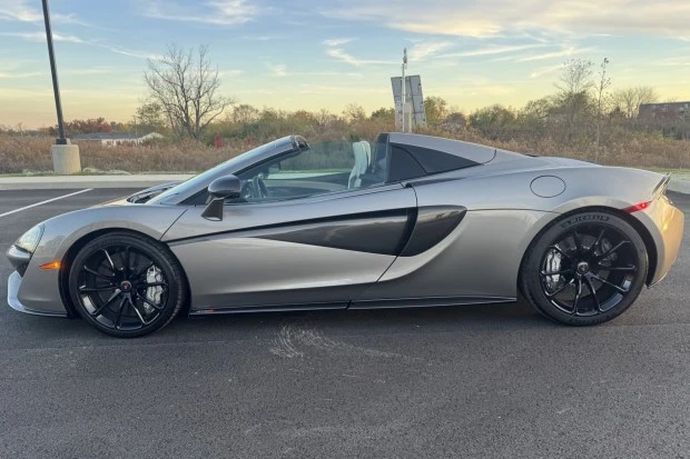 2018 McLaren 570S Spider - Image 3 of 7
