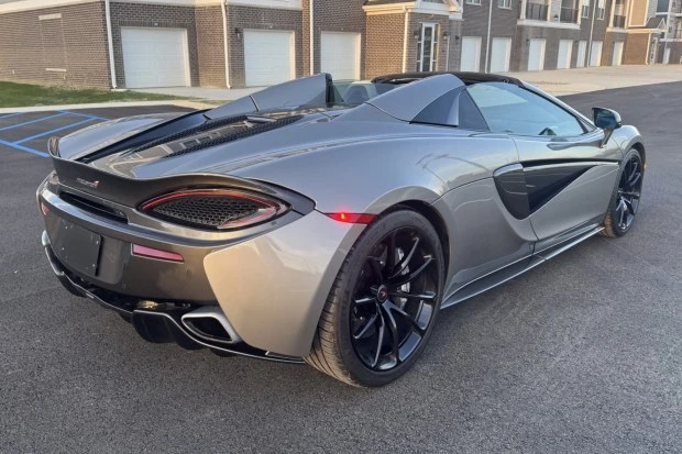 2018 McLaren 570S Spider - Image 2 of 7
