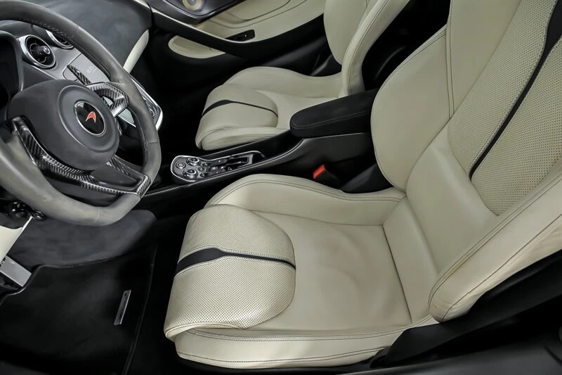 2018 McLaren 570S Spider - Image 25 of 31