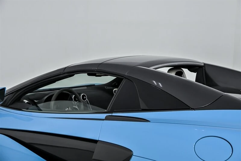 2018 McLaren 570S Spider - Image 23 of 31